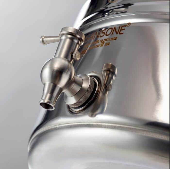 מארז + מיכל נירוסטה לשמן זית 3 ליטר פרימיום + מעמד נירוסטה + קנקן 500 מל.